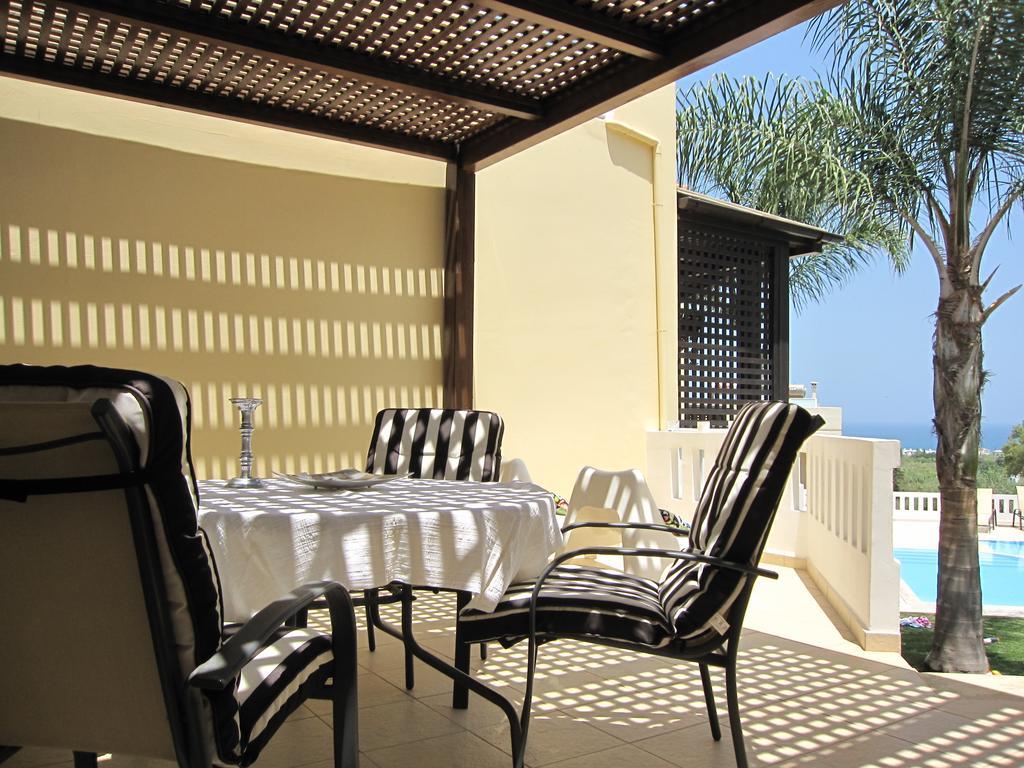 Villa Pandora - Angela & Michali Maleme Kamer foto